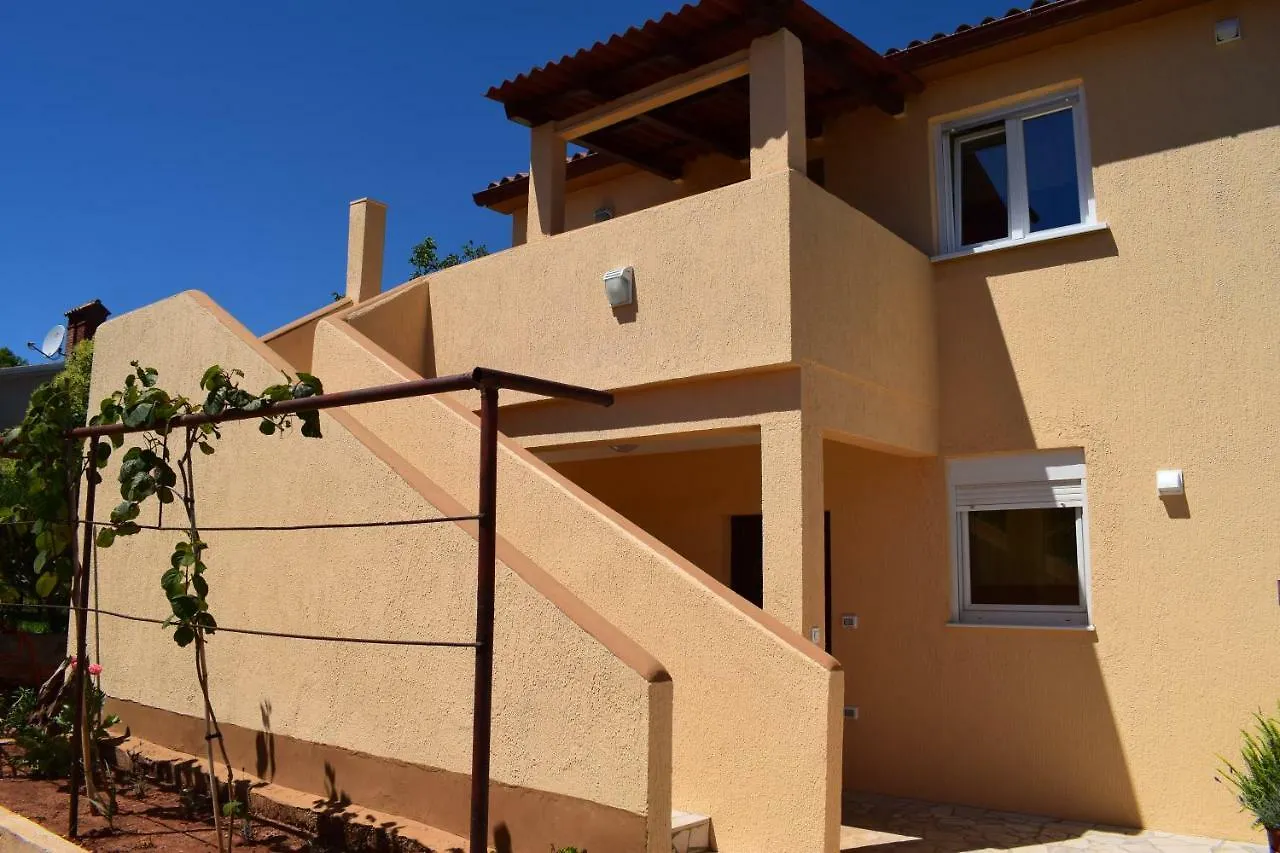 Studio Apartman San 3 Liznjan Croatia
